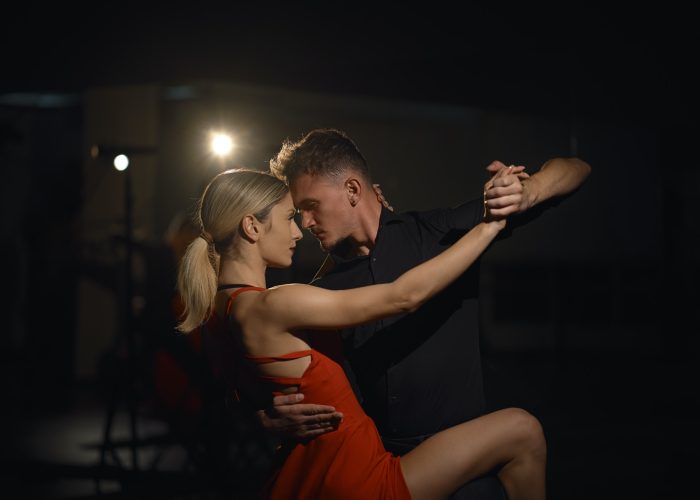 beautiful-passionate-dancers-dancing.jpg beautiful-passionate-dancers-dancing.jpg